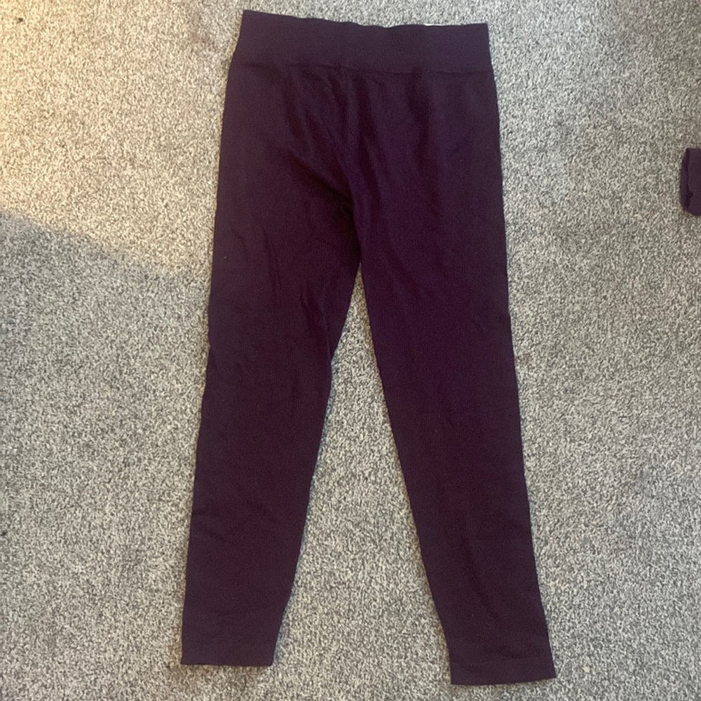 Maroon/Purple Ribbed Leggings